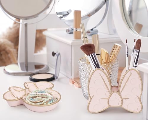 Jay Franco Disney Minnie Mouse Bathroom Accessory Set