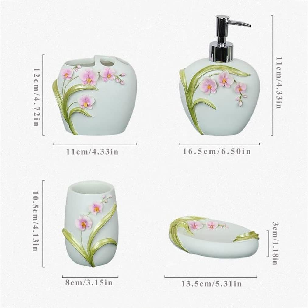 Moisture 5-Piece Toiletry Set