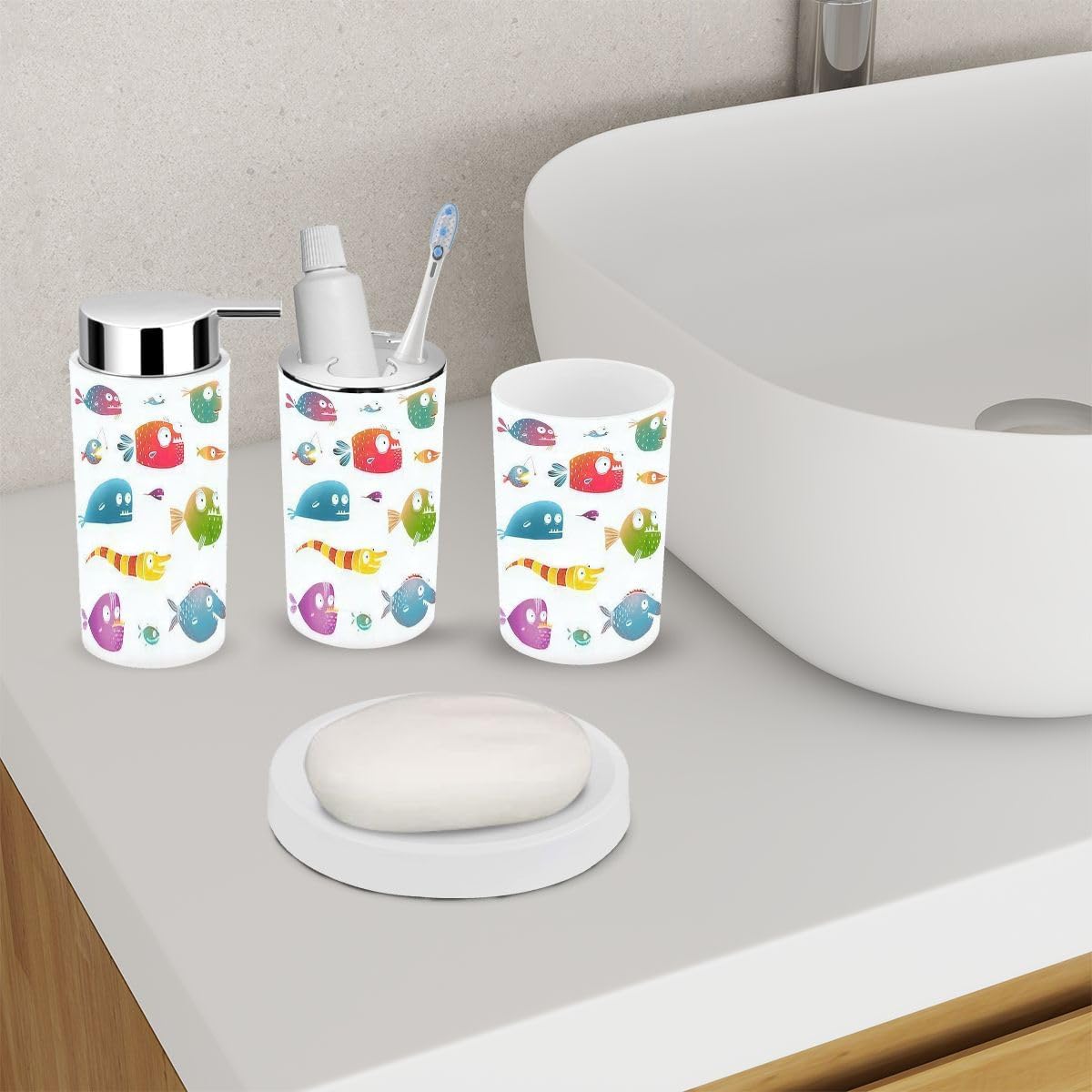 Perfect 6-Piece Kids Bathroom Set with Cartoon Fish Design
