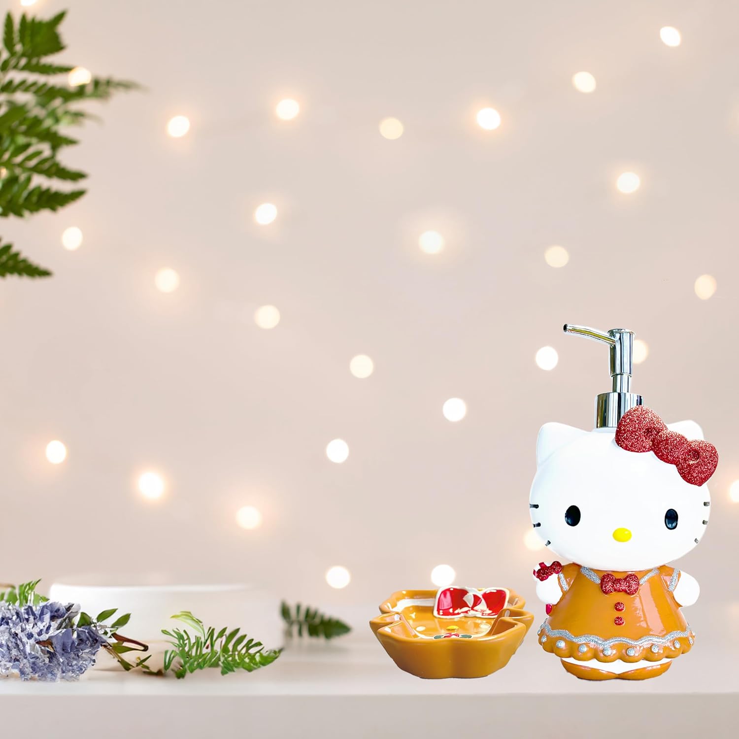 Jay Franco Hello Kitty Christmas Bathroom Set - 2 Piece - Lotion Soap Dish