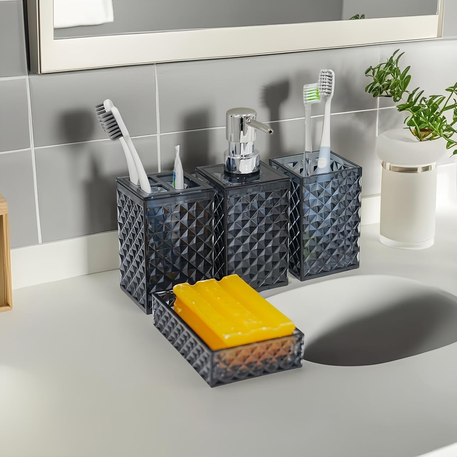 Grey Bathroom Accessory Set 4PCS Diamond Pattern